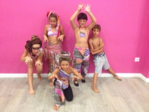 Baile para niños en Almería